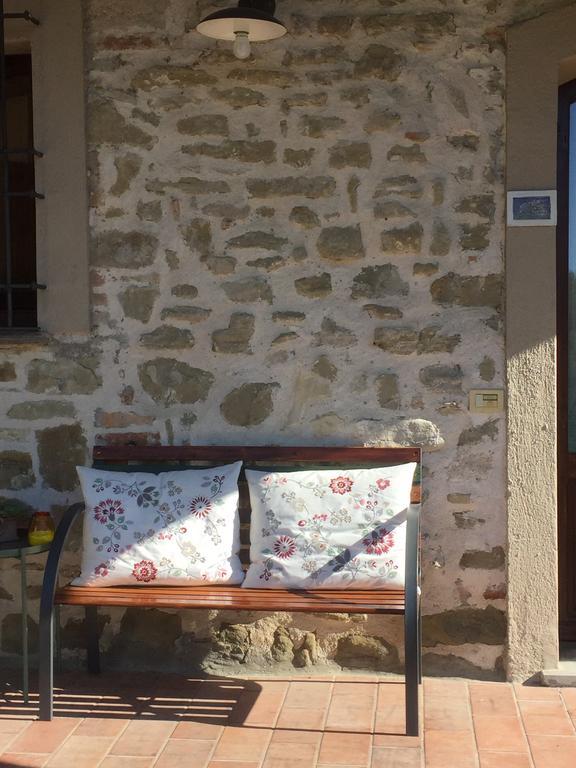 Casale Degli Ulivi Gualdo Tadino Exterior foto
