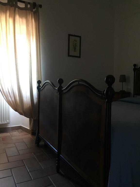 Casale Degli Ulivi Gualdo Tadino Exterior foto